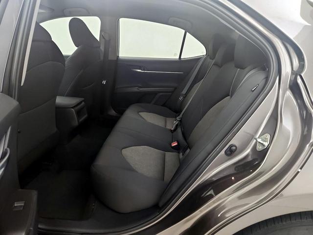 Photo of 2023 Gray Toyota Camry