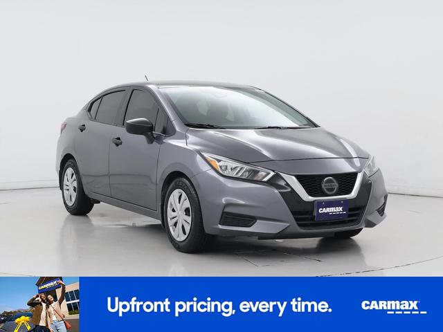 Photo of 2021 Gray Nissan Versa