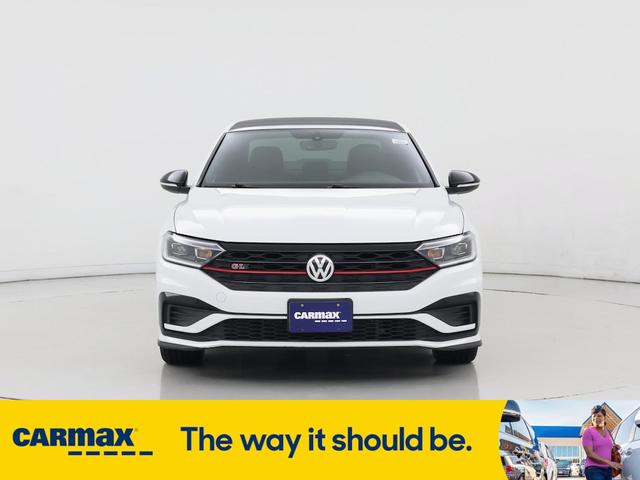 Photo of 2020 White Volkswagen Jetta GLI