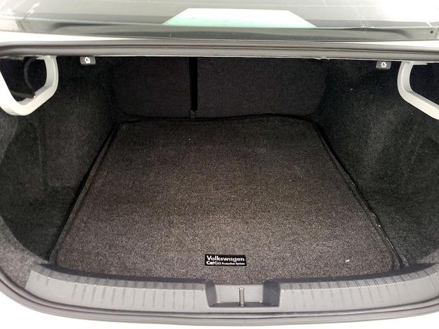 Photo of 2020 White Volkswagen Jetta GLI