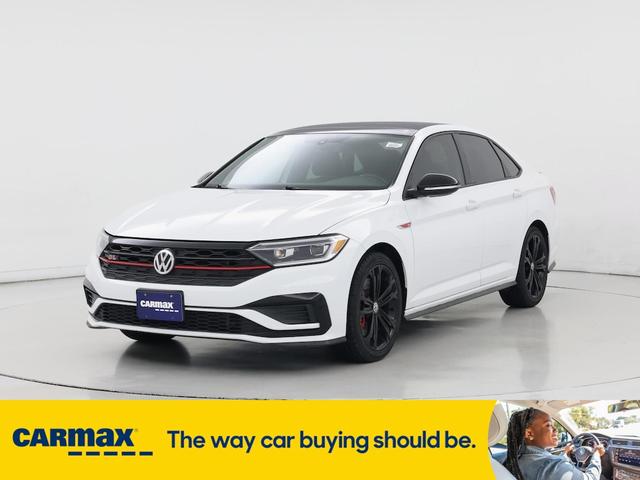 Photo of 2020 White Volkswagen Jetta GLI