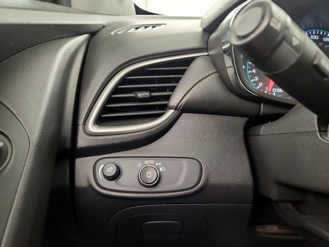 Photo of 2021 Silver Chevrolet Trax