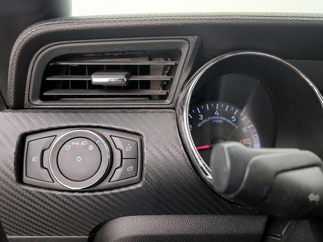 Photo of 2015 Gray Ford Mustang