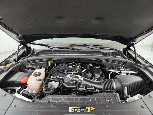 Photo of 2022 Black Jeep Grand Cherokee
