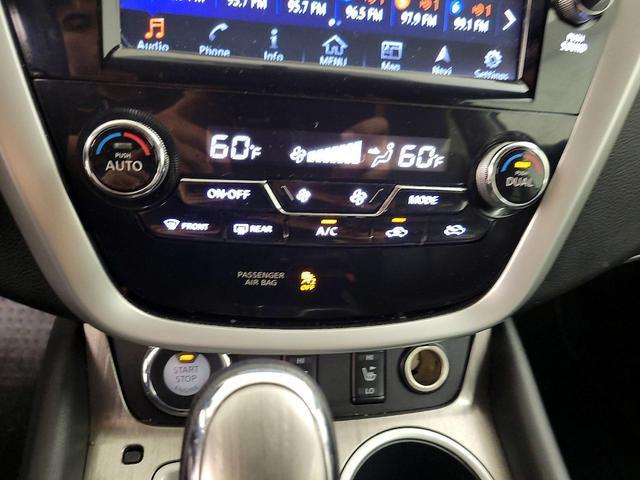 Photo of 2015 Red Nissan Murano
