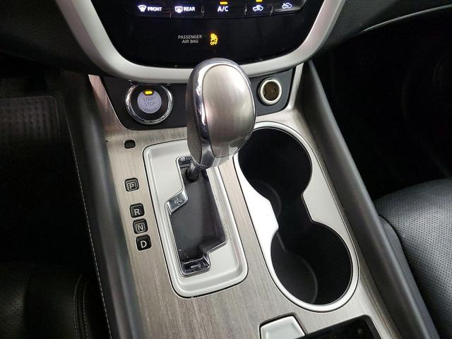 Photo of 2015 Red Nissan Murano