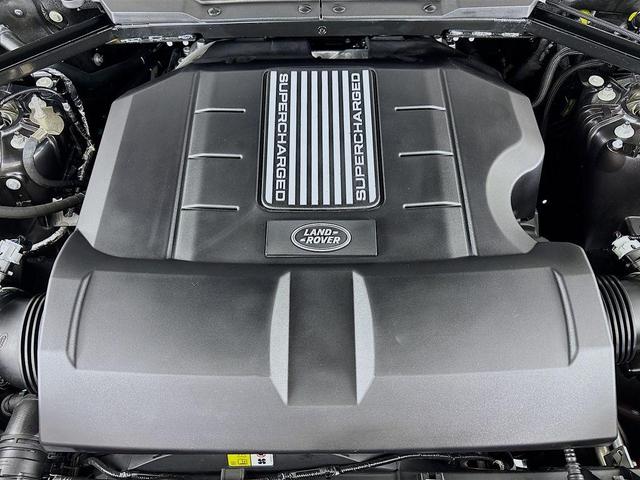 Photo of 2023 Carpathian Grey Land Rover Defender