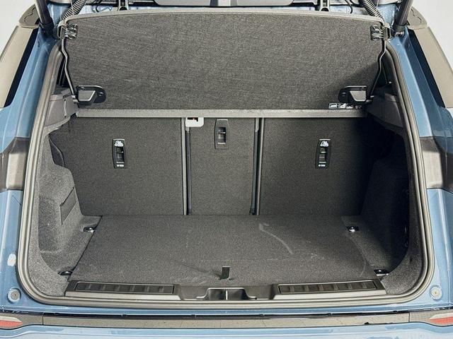 Photo of 2026 Tribeca Blue Land Rover Range Rover Evoque
