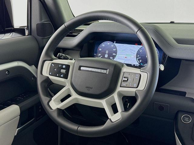 Photo of 2025 Fuji White Land Rover Defender