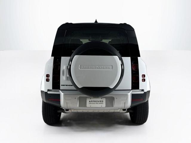 Photo of 2025 Fuji White Land Rover Defender