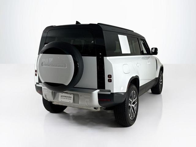 Photo of 2025 Fuji White Land Rover Defender