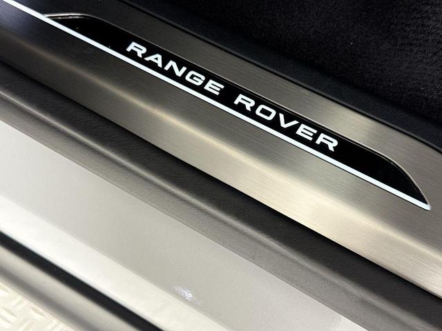 Photo of 2025 Borasco Grey Land Rover Range Rover Sport
