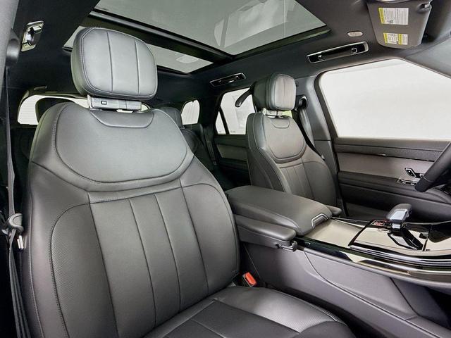 Photo of 2025 Borasco Grey Land Rover Range Rover Sport