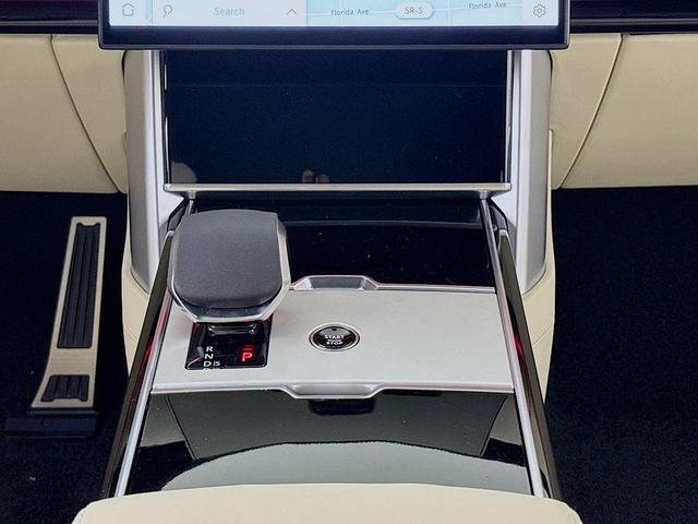 Photo of 2025 Varesine Blue Land Rover Range Rover