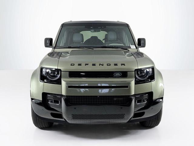 Photo of 2023 Pangea Green Land Rover Defender