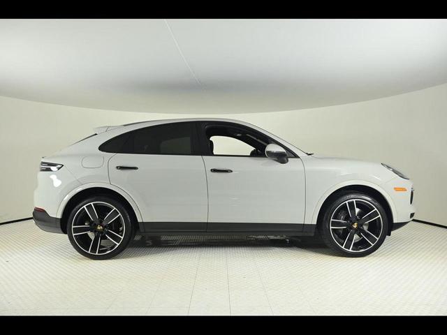 Photo of 2022 Chalk Porsche Cayenne