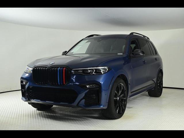 2022 BMW X7
