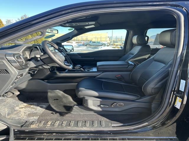 Photo of 2025 Agate Black Metallic Ford F-150