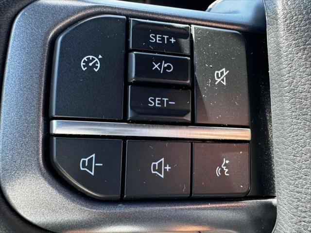Photo of 2024 Agate Black Metallic Ford F-350