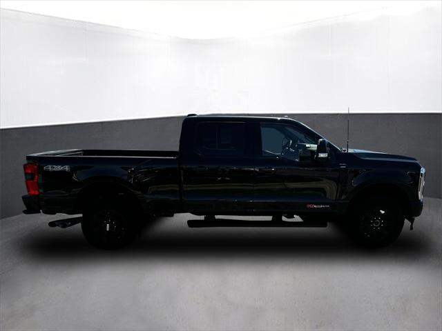 Photo of 2024 Agate Black Metallic Ford F-350
