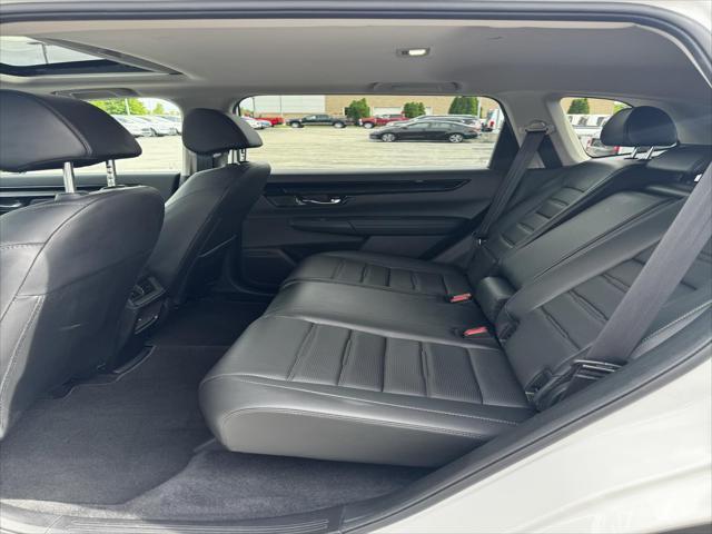 Photo of 2024 Platinum White Pearl Honda CR-V