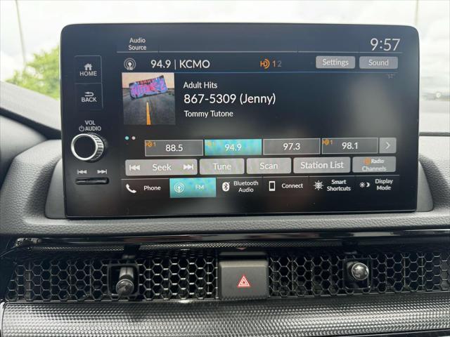 Photo of 2024 Platinum White Pearl Honda CR-V