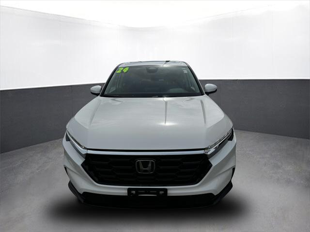 Photo of 2024 Platinum White Pearl Honda CR-V