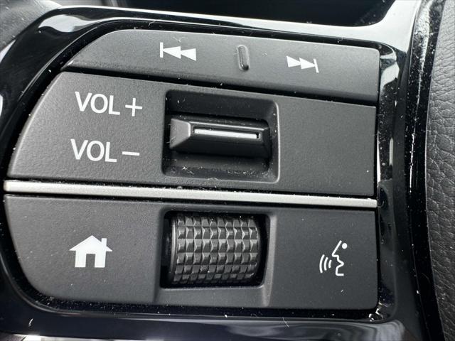Photo of 2024 Platinum White Pearl Honda CR-V
