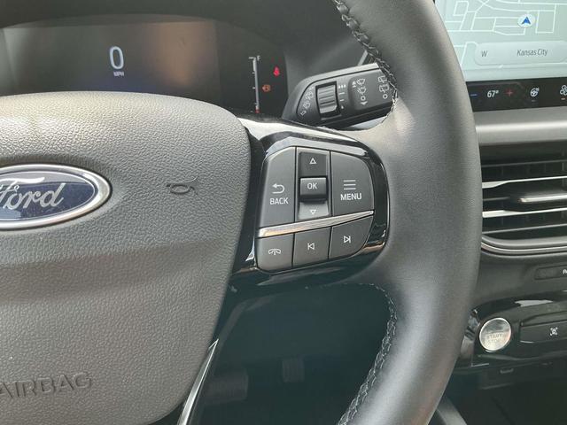 Photo of 2025 Space Silver Metallic Ford Escape