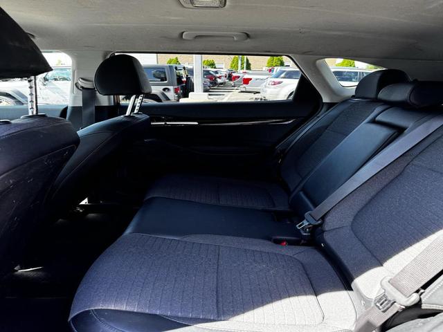 Photo of 2021 Mars Orange Kia Seltos