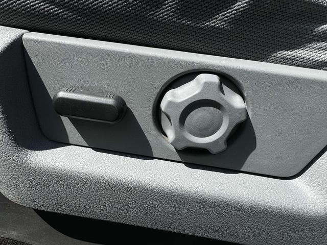 Photo of 2012 Dark Blue Pearl Metallic Ford F-150