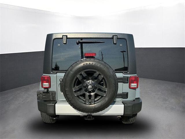 Photo of 2015 Anvil Clearcoat Jeep Wrangler Unlimited