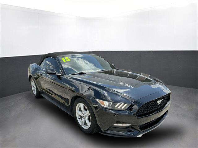 Photo of 2015 Black Ford Mustang