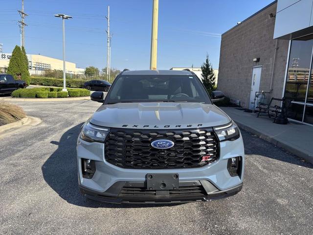 Photo of 2025 Vapor Blue Metallic Ford Explorer