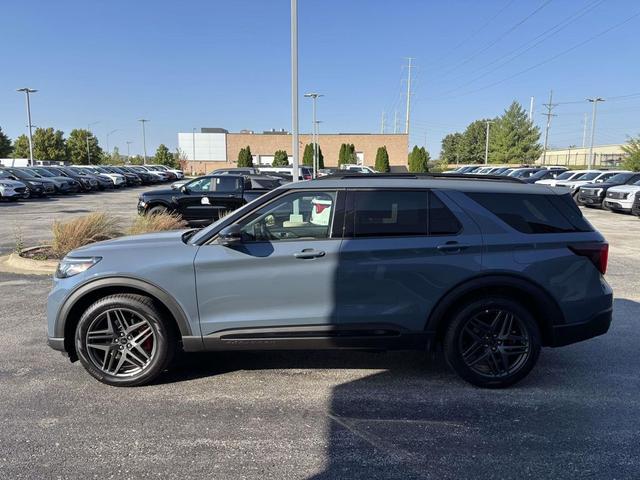 Photo of 2025 Vapor Blue Metallic Ford Explorer