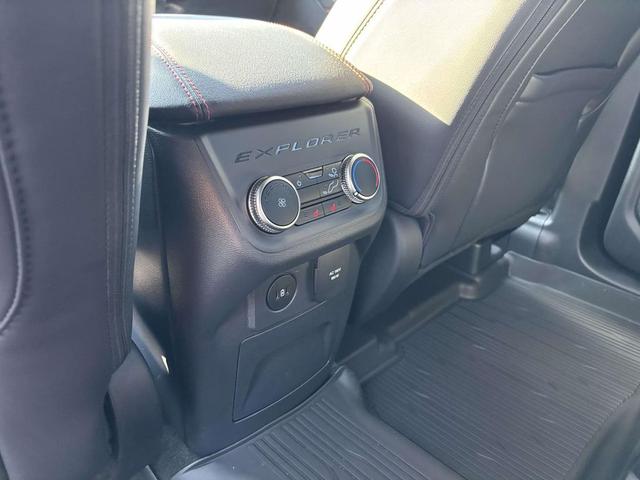 Photo of 2025 Vapor Blue Metallic Ford Explorer