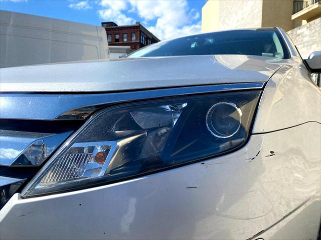 Photo of 2011 Gray Ford Fusion Hybrid