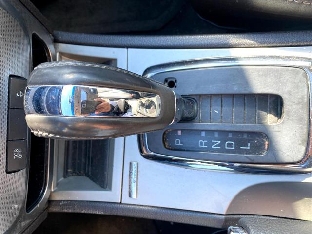 Photo of 2011 Gray Ford Fusion Hybrid