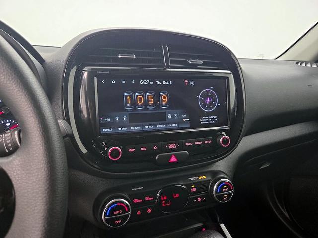 Photo of 2022 Orange Kia Soul