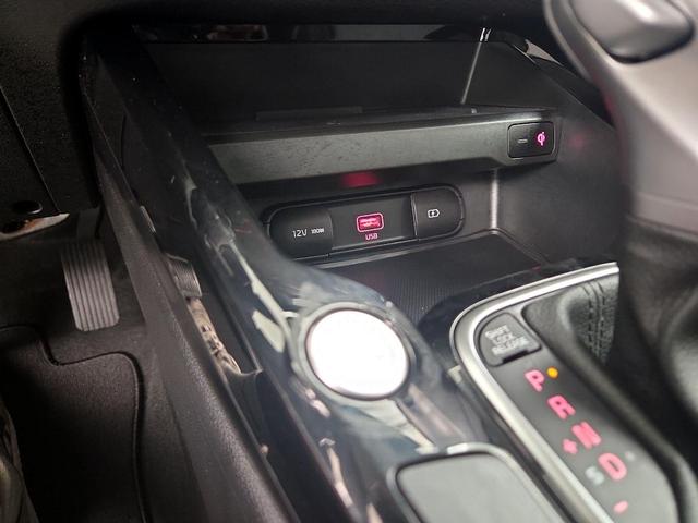 Photo of 2022 Orange Kia Soul
