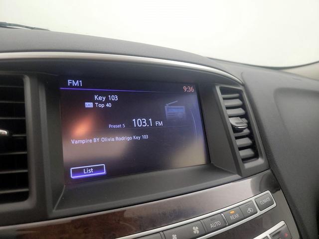 Photo of 2015 Gray INFINITI QX60