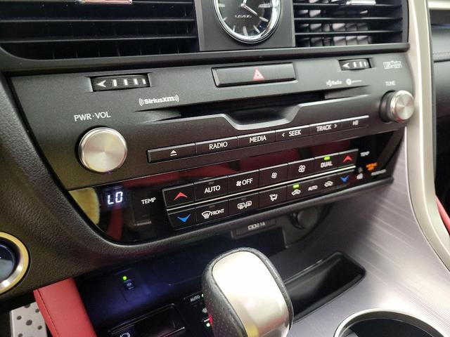 Photo of 2022 Black Lexus RX 450h