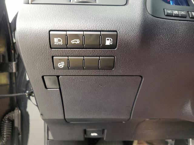 Photo of 2022 Black Lexus RX 450h