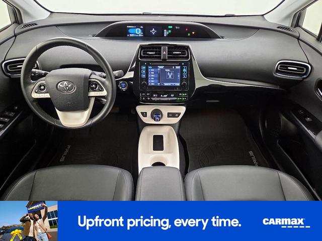 Photo of 2016 Blue Toyota Prius