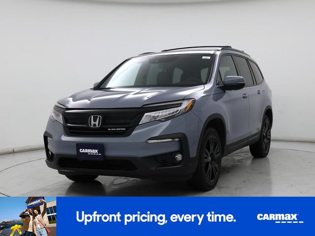 Photo of 2022 Gray Honda Pilot