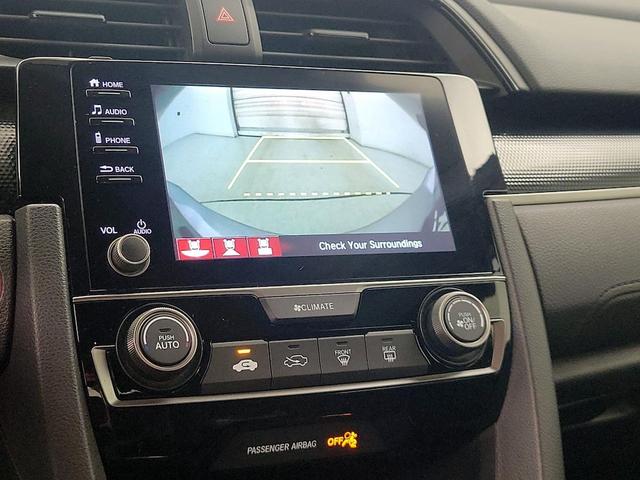 Photo of 2020 Silver Honda Civic