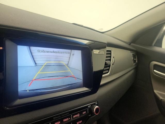 Photo of 2018 Gray Kia Niro