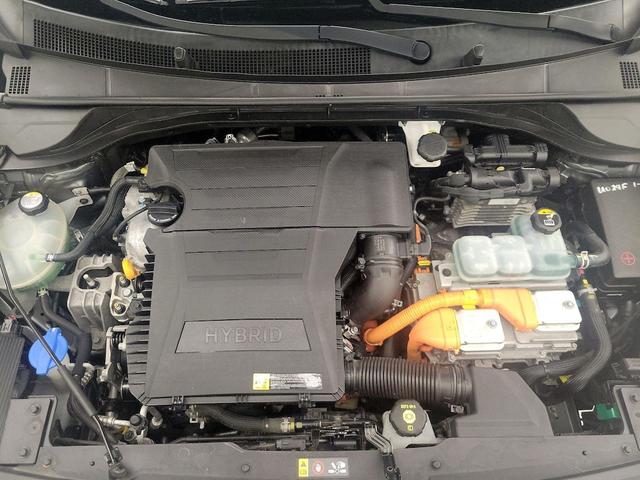 Photo of 2018 Gray Kia Niro