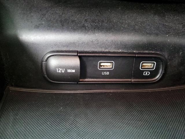 Photo of 2021 Black Kia K5