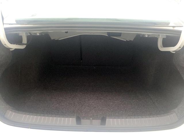 Photo of 2019 White Volkswagen Jetta